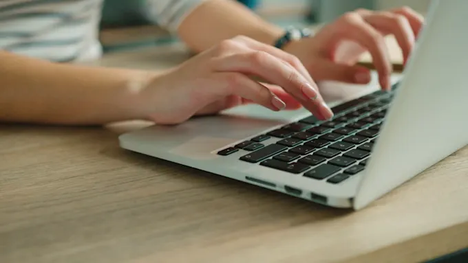 Get in touch - Online Marketing